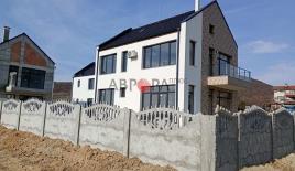 Дом за 180 000 евро в Кошарице, Болгария