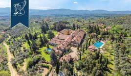 Ферма в Ареццо, Италия (цена по запросу)