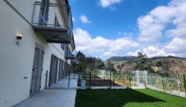 Коттедж за 720 000 евро в Комо, Италия