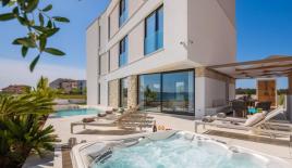 Вилла в Хорватии (цена по запросу)