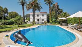 Вилла в Антибе, Франция (цена по запросу)