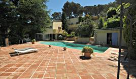 Вилла в Мужене, Франция (цена по запросу)