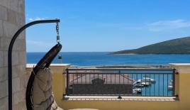 Квартира за 1 800 000 евро в Тивате, Черногория