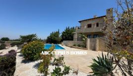 Особняк за 3 500 000 евро в Пафосе, Кипр