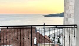 Квартира за 630 000 евро в Тивате, Черногория