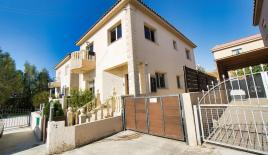 Вилла за 320 000 евро в Лимасоле, Кипр