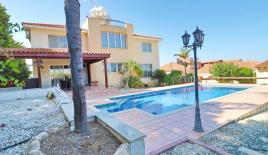 Вилла за 780 000 евро в Пафосе, Кипр