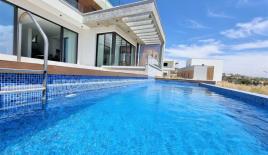 Вилла за 2 200 000 евро в Лимасоле, Кипр