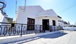 Бунгало за 320 000 евро в Ларнаке, Кипр