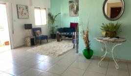 Коммерческая недвижимость за 1 400 000 евро в Ларнаке, Кипр