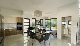 Таунхаус за 570 000 евро в Лимасоле, Кипр