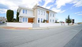 Вилла за 950 000 евро в Ларнаке, Кипр