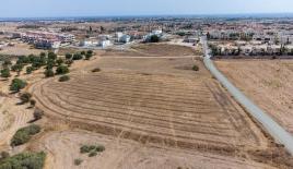 Земля за 214 000 евро в Ларнаке, Кипр