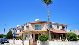 Вилла за 435 000 евро в Ларнаке, Кипр