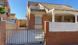 Бунгало за 1 500 евро за месяц в Пилар-де-ла-Орадада, Испания