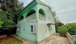 Вилла за 320 000 евро в Крашичах, Черногория