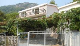 Дом за 300 000 евро в Будве, Черногория