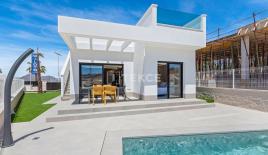 Бунгало за 445 000 евро в Альгорфе, Испания