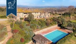 Ферма за 1 500 000 евро во Флоренции, Италия