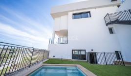 Вилла за 965 000 евро в Альгорфе, Испания