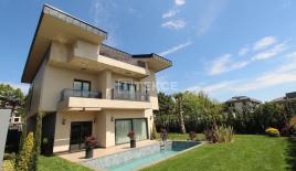 Вилла за 1 635 000 евро в Бейликдюзю, Турция