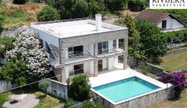 Вилла за 390 000 евро в Херцег-Нови, Черногория