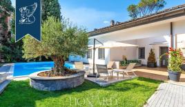 Вилла за 7 300 000 евро в Риме, Италия