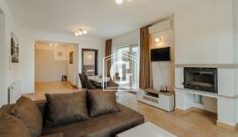 Апартаменты за 170 000 евро в Каменари, Черногория