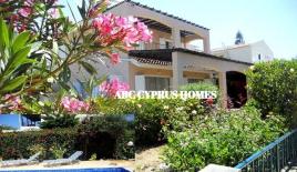 Вилла за 520 000 евро на Корал бэй, Кипр