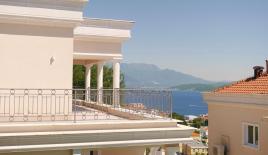 Квартира за 695 000 евро в Херцег-Нови, Черногория