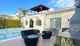 Бунгало за 545 000 евро в Пафосе, Кипр