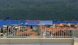 Апартаменты за 525 000 евро в Дженовичах, Черногория