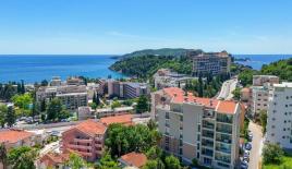 Апартаменты за 300 000 евро в Бечичи, Черногория