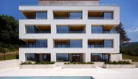 Апартаменты за 440 000 евро в Тивате, Черногория