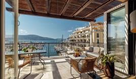 Апартаменты за 2 750 000 евро в Тивате, Черногория