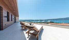 Вилла за 2 200 000 евро в Тивате, Черногория