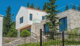 Вилла за 3 000 000 евро в Тивате, Черногория