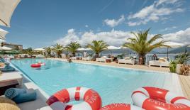 Апартаменты за 1 330 000 евро в Тивате, Черногория