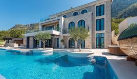 Вилла за 2 950 000 евро в Близикуче, Черногория
