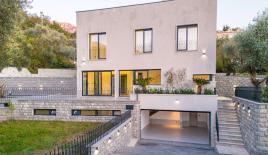 Дом за 1 200 000 евро в Будве, Черногория