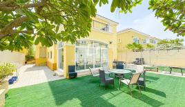 Вилла за 1 890 052 евро в Дубае, ОАЭ