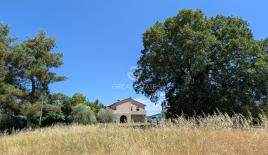 Дом за 430 000 евро в Монтегаббьоне, Италия