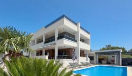 Вилла за 1 500 000 евро в Медулине, Хорватия