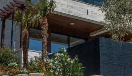 Вилла за 2 400 000 евро в Тивате, Черногория