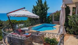 Отель, гостиница за 550 000 евро в Баре, Черногория