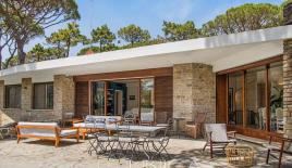 Вилла за 1 700 евро за день в Роккамаре, Италия