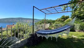 Квартира за 195 000 евро в Херцег-Нови, Черногория