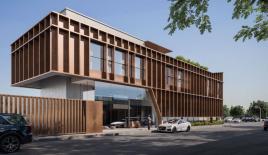 Коммерческая недвижимость за 4 800 000 евро в Лимасоле, Кипр