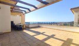 Апартаменты за 2 000 евро за месяц в Гуардамар-дель-Сегура, Испания