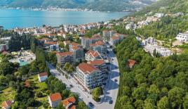 Апартаменты за 327 930 евро в Тивате, Черногория
